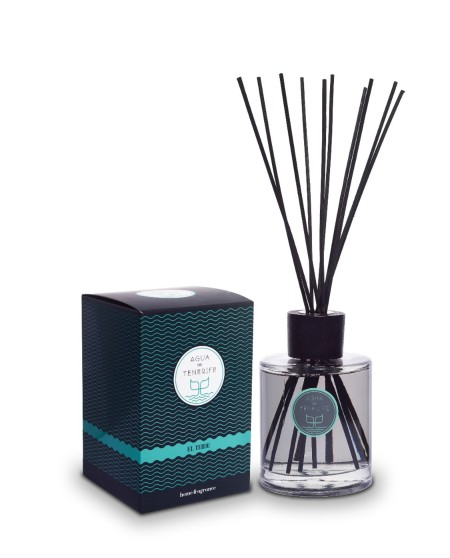 Shop Agua de Tenerife El Teide Air Freshner 500 ml.
The fragrance is inspired by the dominant volcano on the island, wrapped in a cocoon of essences ideal for people who love refi ned and harmony filled environments.